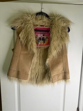 Collection B By Bernardo Y2K Era BohoFaux Fur/Suede Open Vest. Size M.